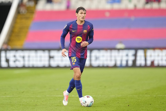 巴萨降薪续约克里斯滕森 丹麦铁卫面临留队或离