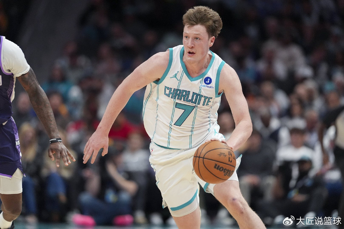 美媒评选本季50大球星：库里高居第10 詹姆斯排第