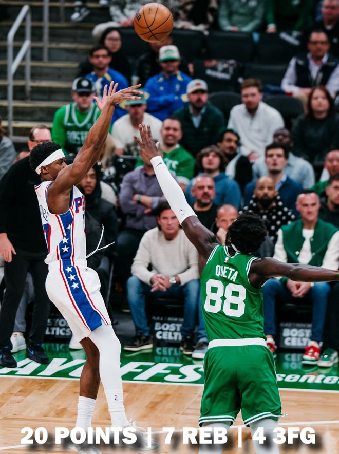 新秀埃奇库姆爆发砍30+10创多项纪录 76人客场大胜